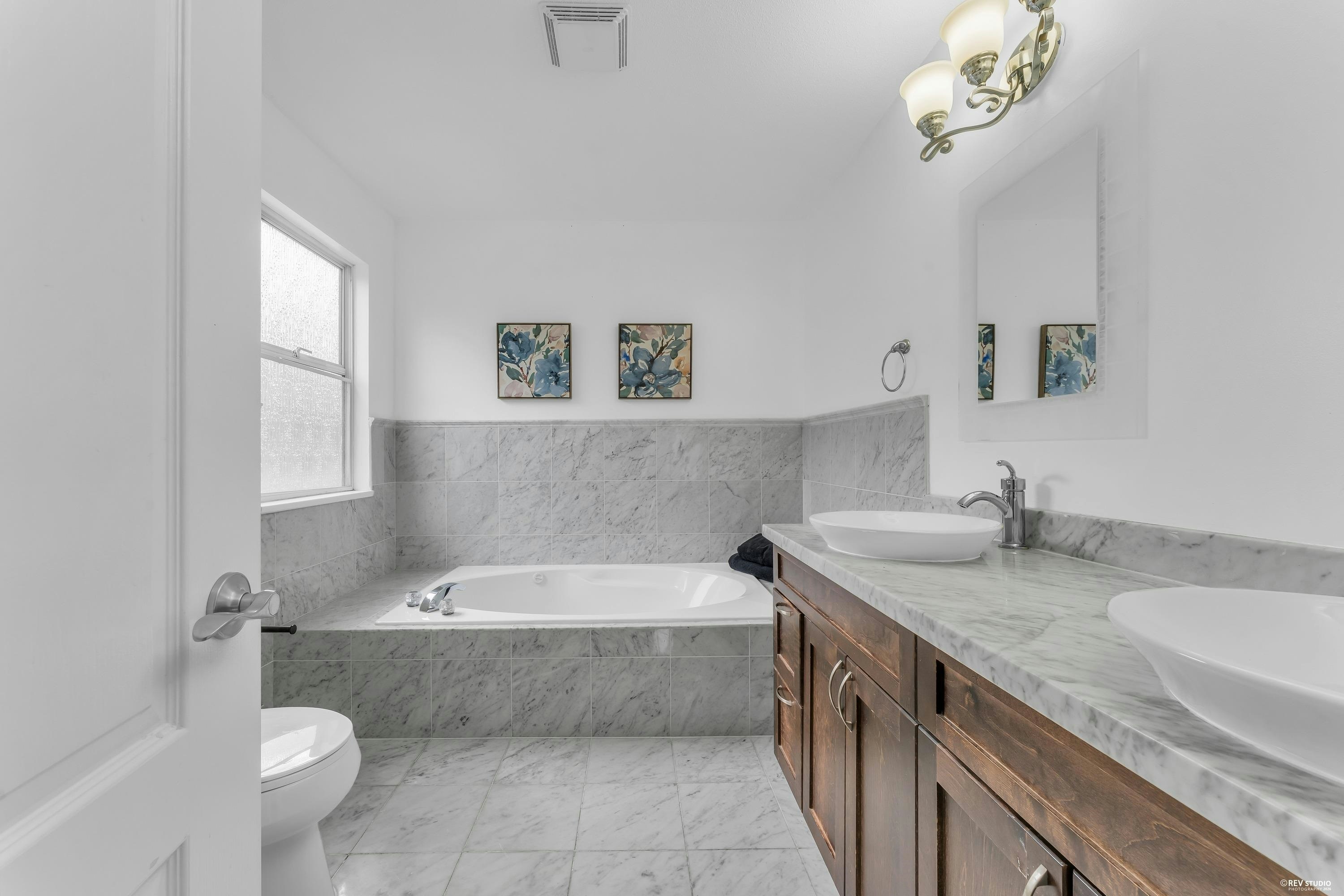 15555 Buena Vista Avenue, Surrey, BC, V4B 1Y9 - 14