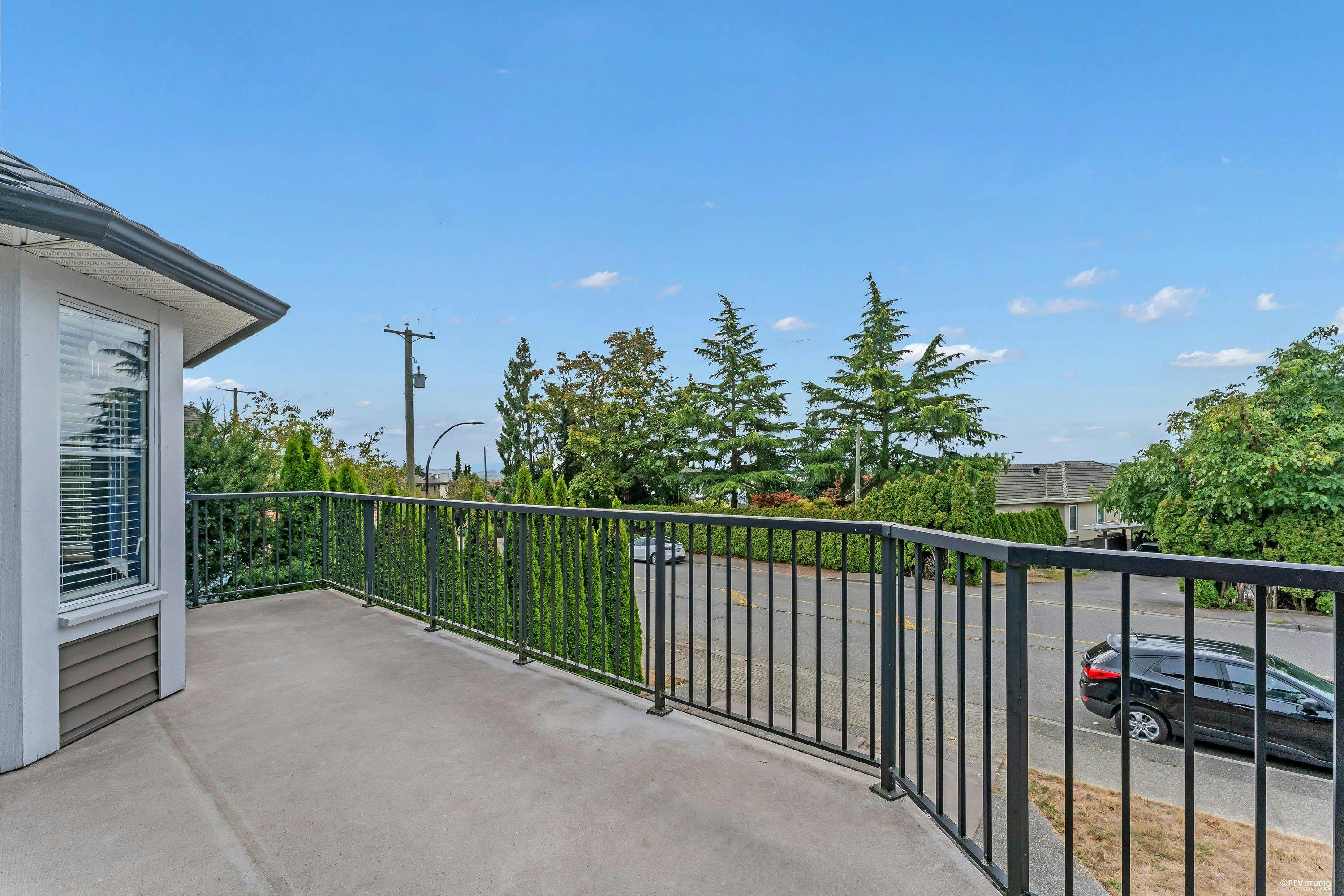 15555 Buena Vista Avenue - 5