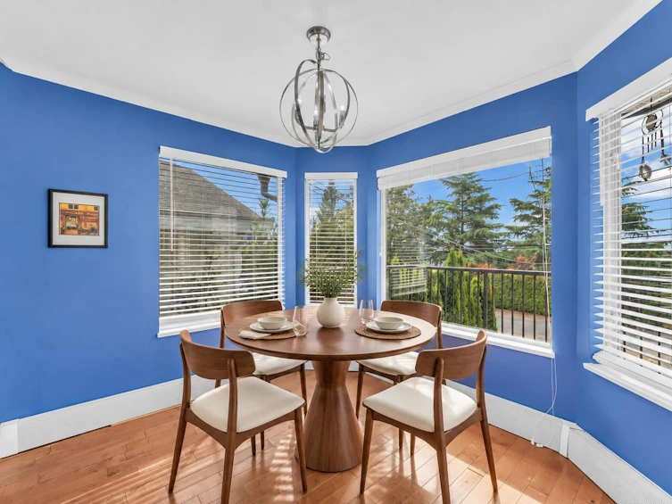 15555 Buena Vista Avenue, Surrey, BC, V4B 1Y9 - 10