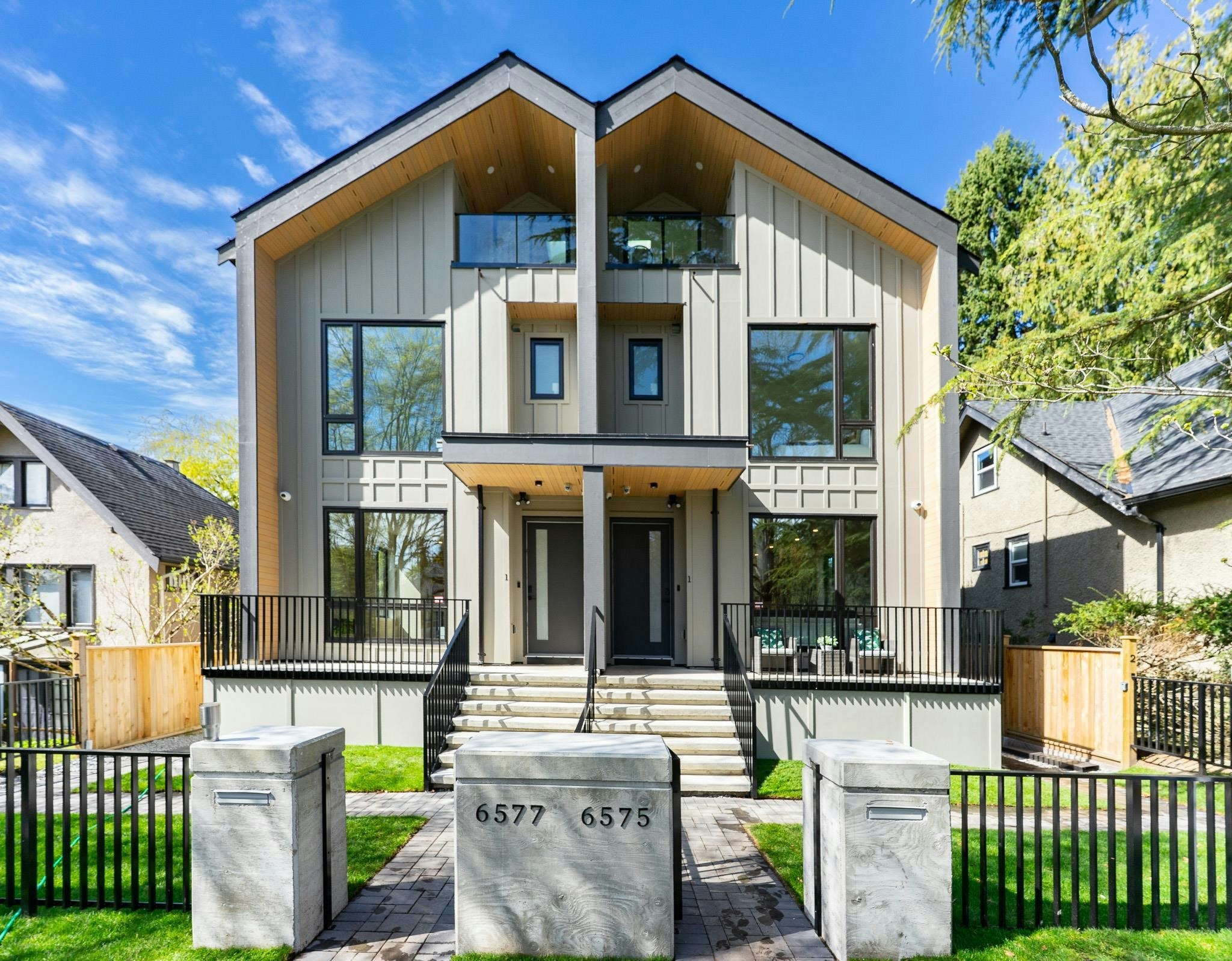 6577 Lime Street, Vancouver, BC, V6P 5V7