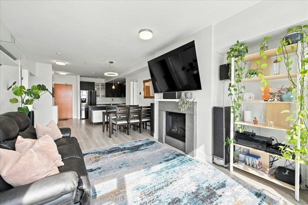 202-14200 Riverport Way, Richmond, BC, V6W 1M4 - 6