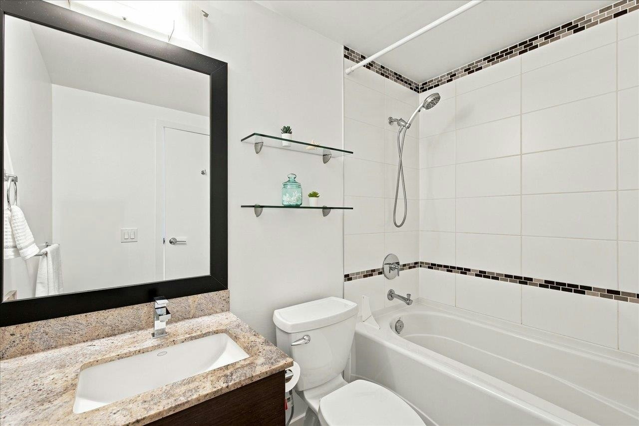 202-14200 Riverport Way, Richmond, BC, V6W 1M4 - 20
