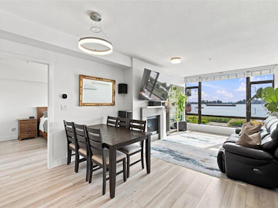 202-14200 Riverport Way - 2