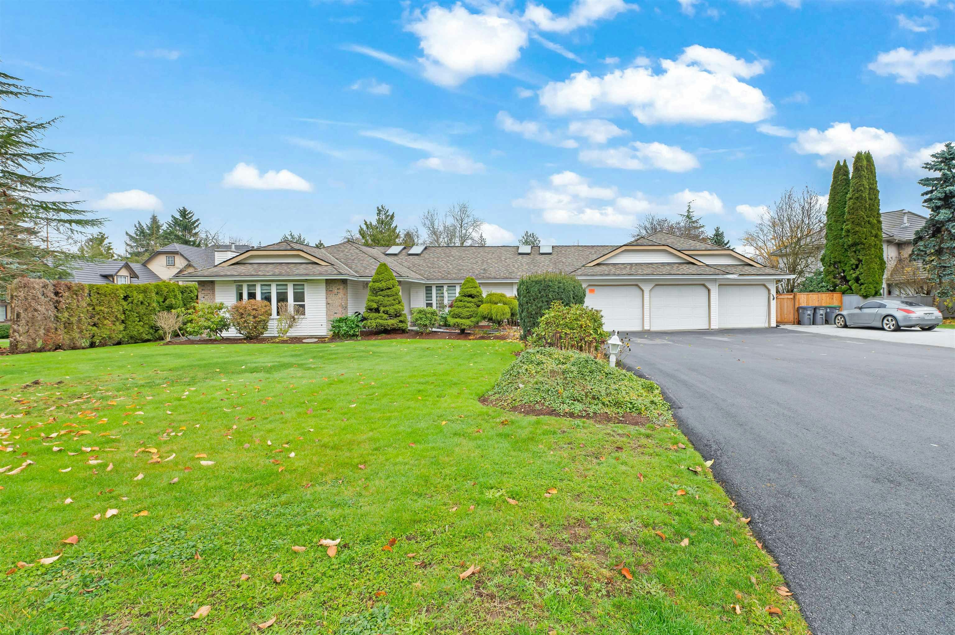 15435 Killarney Place, Surrey, BC, V3S 7G9