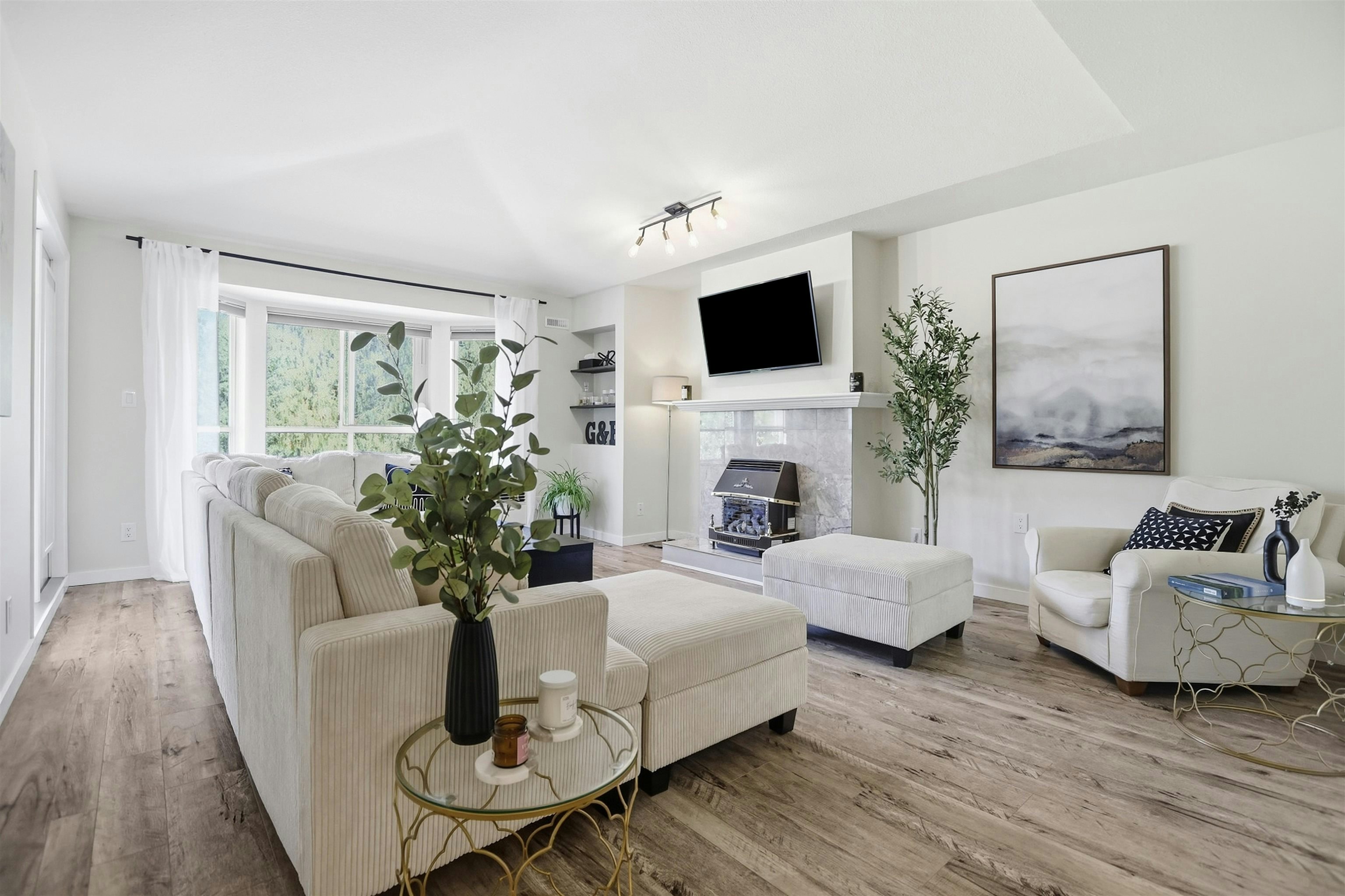 304-6440 197 Street, Langley, BC, V2Y 1H9