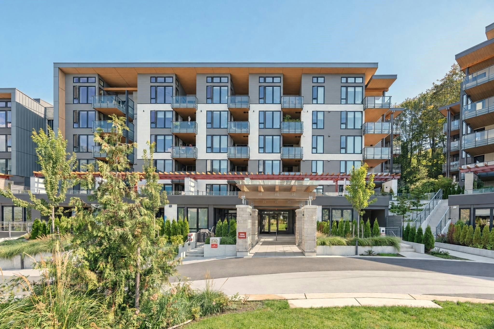 208-1506 Scott Crescent - 2