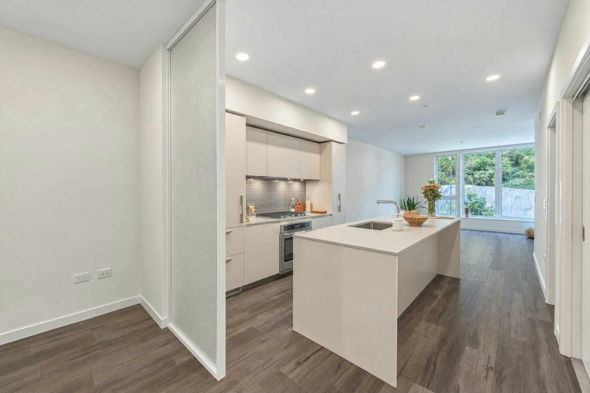 208-1506 Scott Crescent - 4