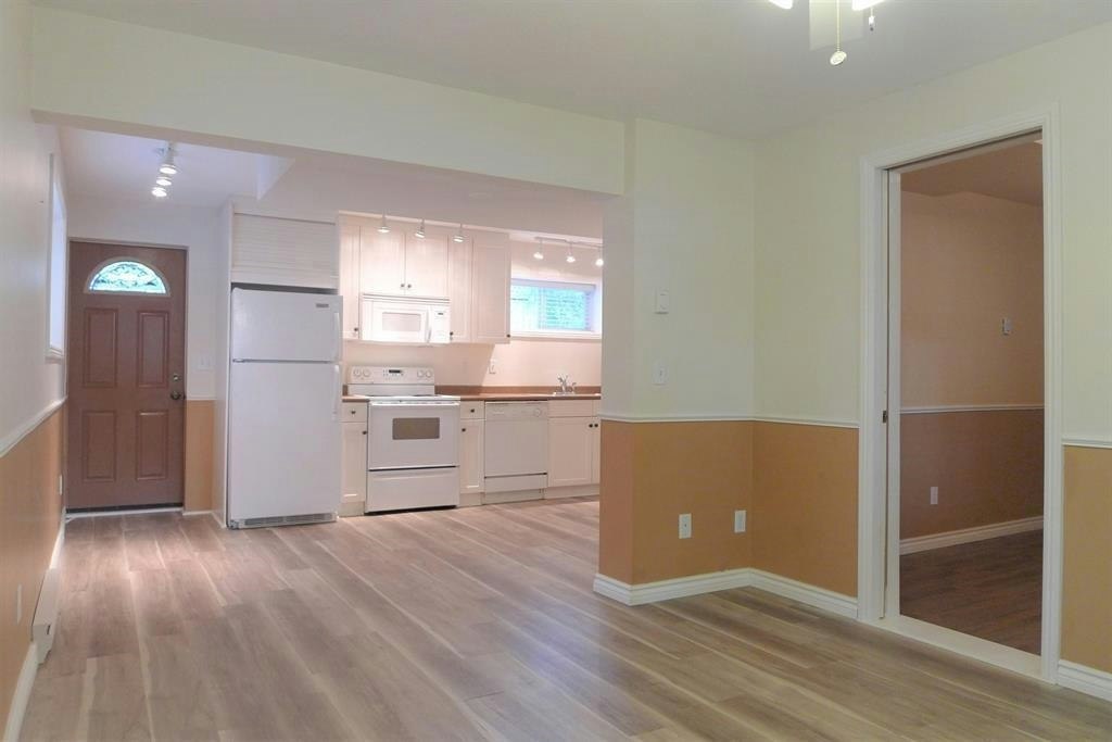 2124 Topaz Street, Abbotsford, BC, V2T 3W6 - 30