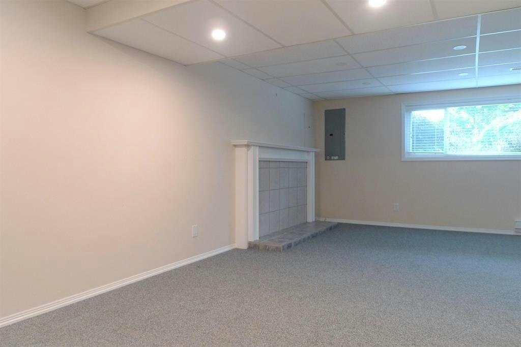 2124 Topaz Street, Abbotsford, BC, V2T 3W6 - 24