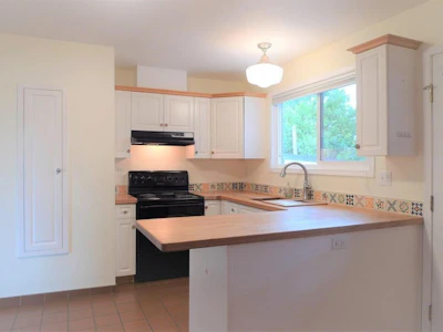 2124 Topaz Street - 3
