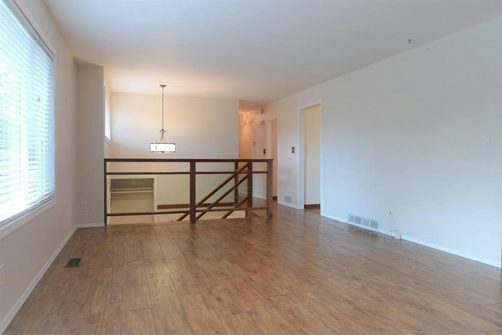 2124 Topaz Street, Abbotsford, BC, V2T 3W6 - 11