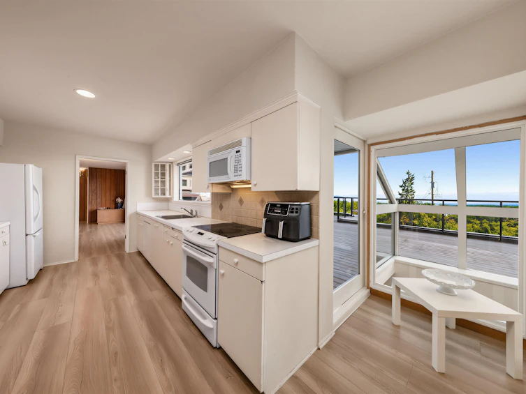 875 Eyremount Drive, West Vancouver, BC, V7S 2B2 - 21