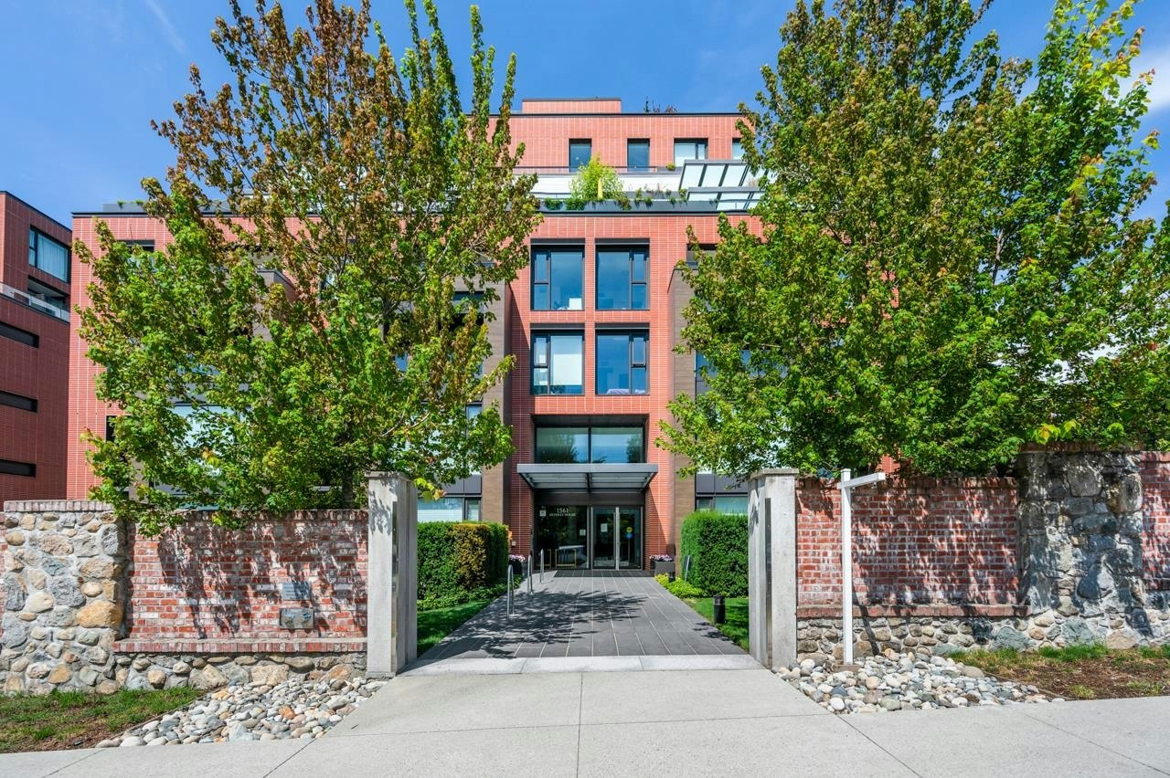 205-1561 W 57th Avenue, Vancouver, BC, V6P 0H5