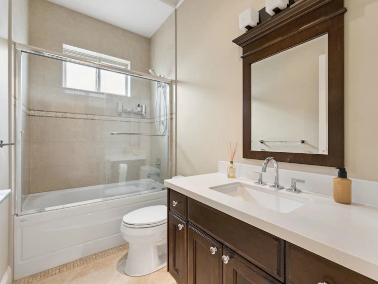 4898 Quebec Street, Vancouver, BC, V5V 3M3 - 17