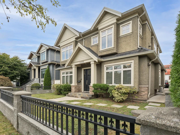 4898 Quebec Street, Vancouver, BC, V5V 3M3 - 29