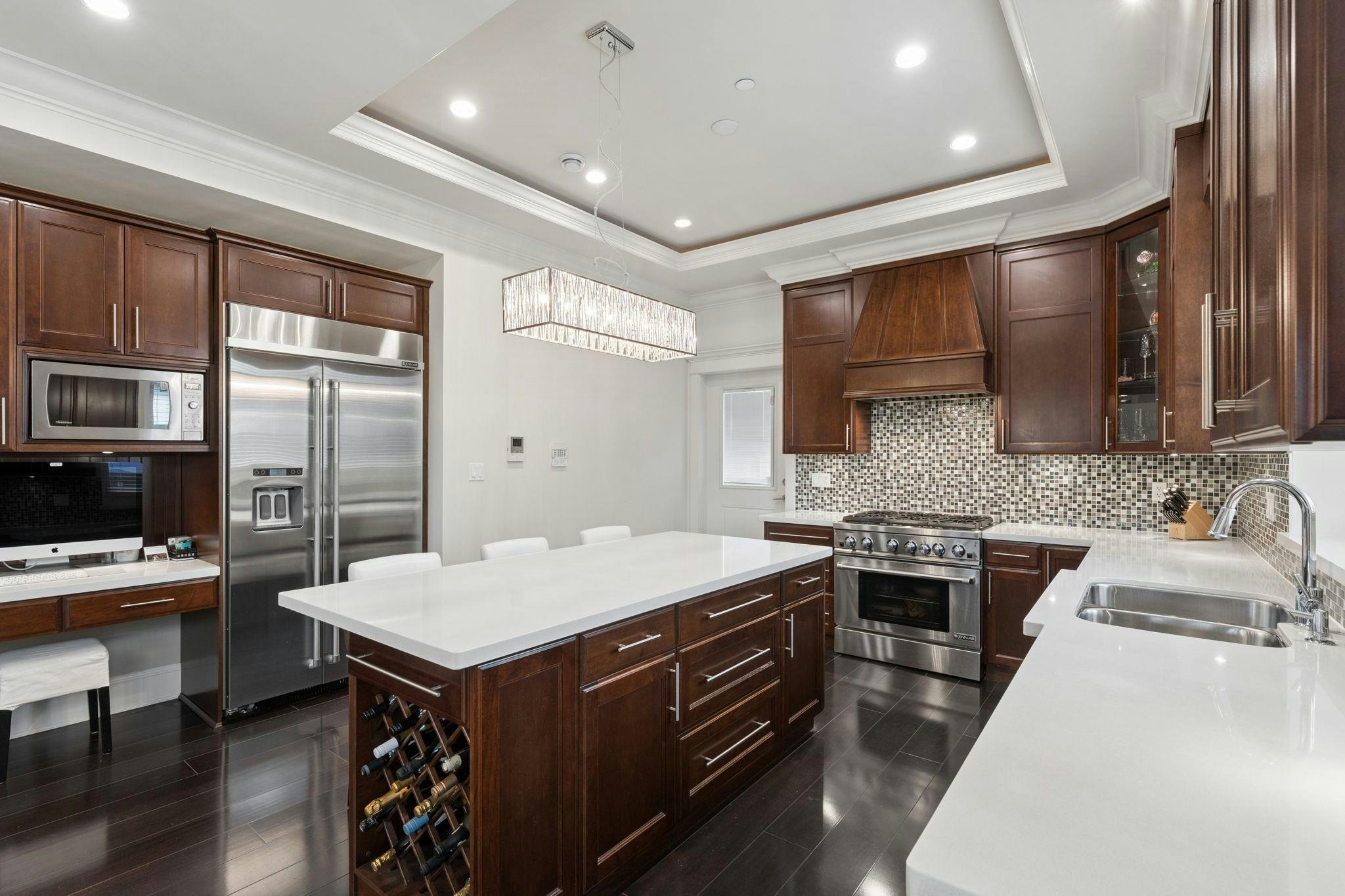 4898 Quebec Street, Vancouver, BC, V5V 3M3 - 6