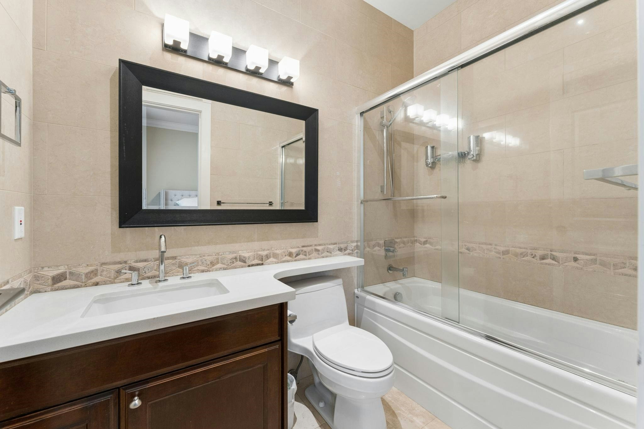 4898 Quebec Street, Vancouver, BC, V5V 3M3 - 15