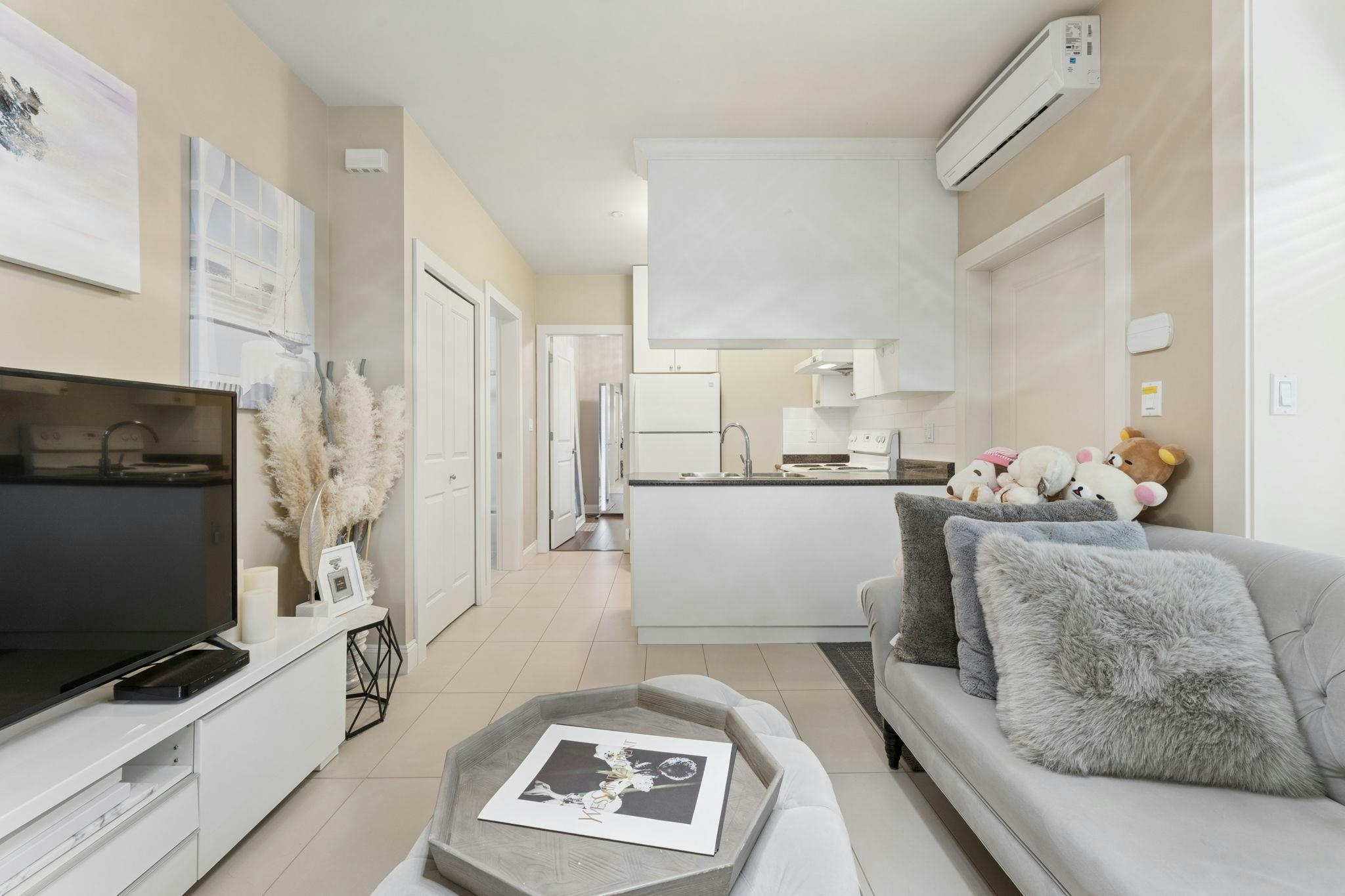 4898 Quebec Street, Vancouver, BC, V5V 3M3 - 24