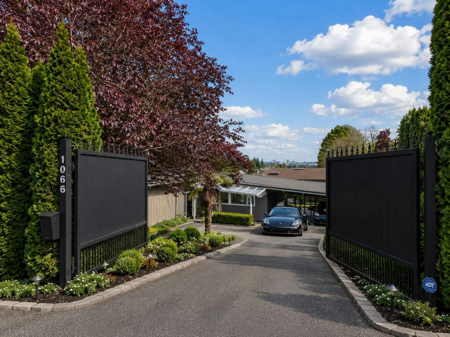 1066 Palmerston Avenue, West Vancouver, BC, V7S 2J3
