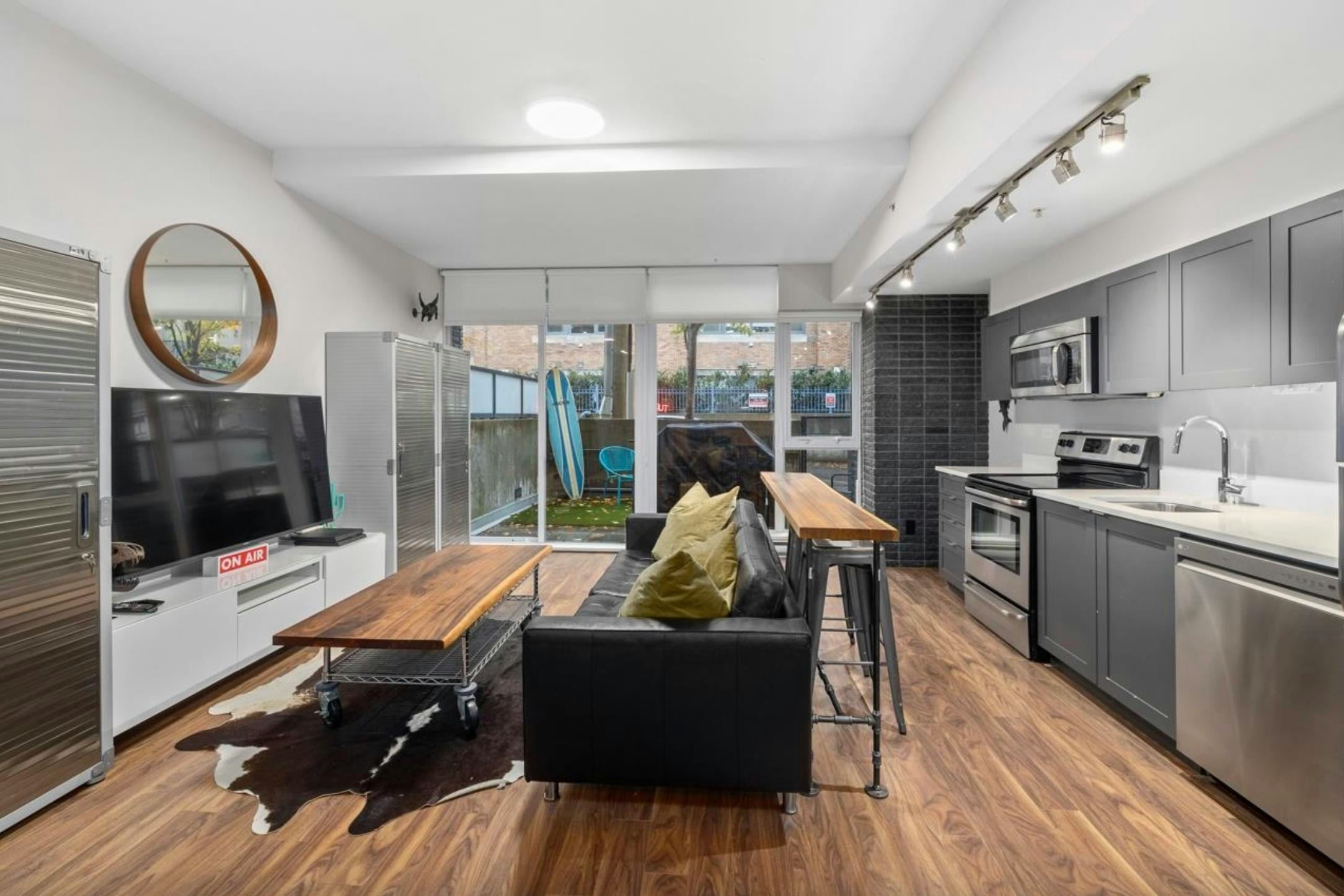 101-2511 Quebec Street, Vancouver, BC, V5T 0B6 - 3