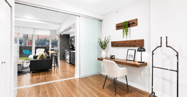 101-2511 Quebec Street, Vancouver, BC, V5T 0B6 - 14