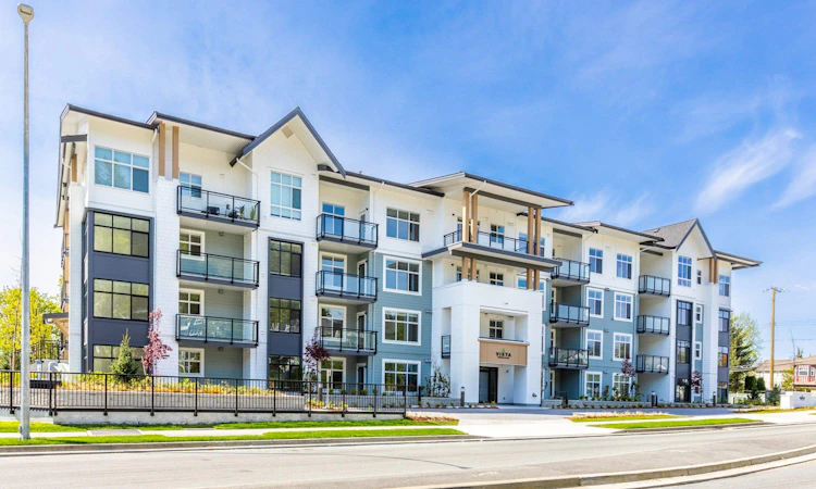 401-33920 Best Avenue