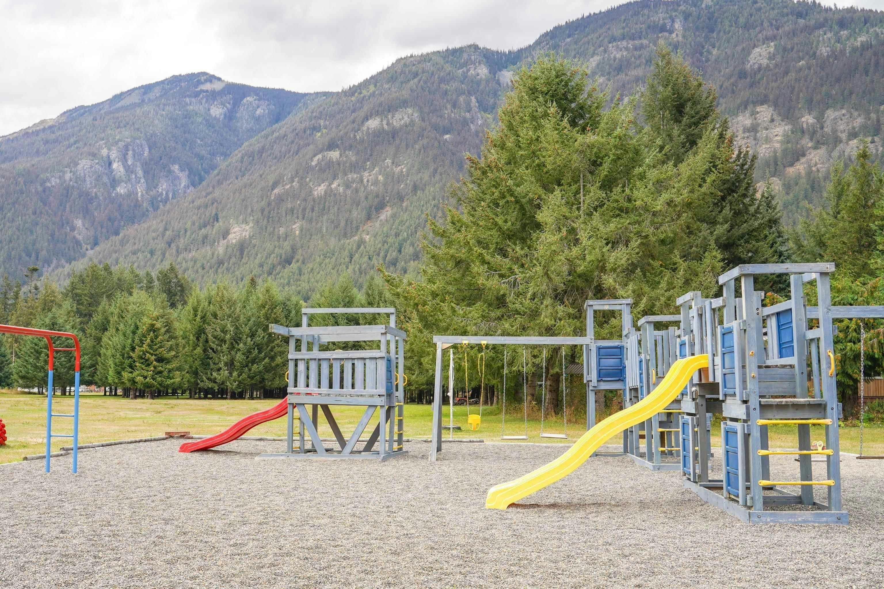 HG 187-71358 Grove Place, Hope, BC, V0X 1L5 - 13