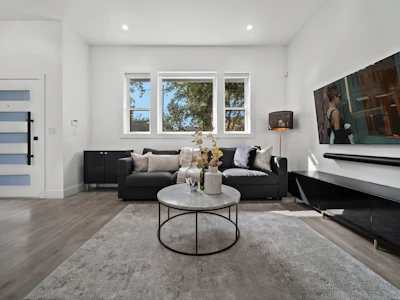 1131 E 23rd Avenue - 4