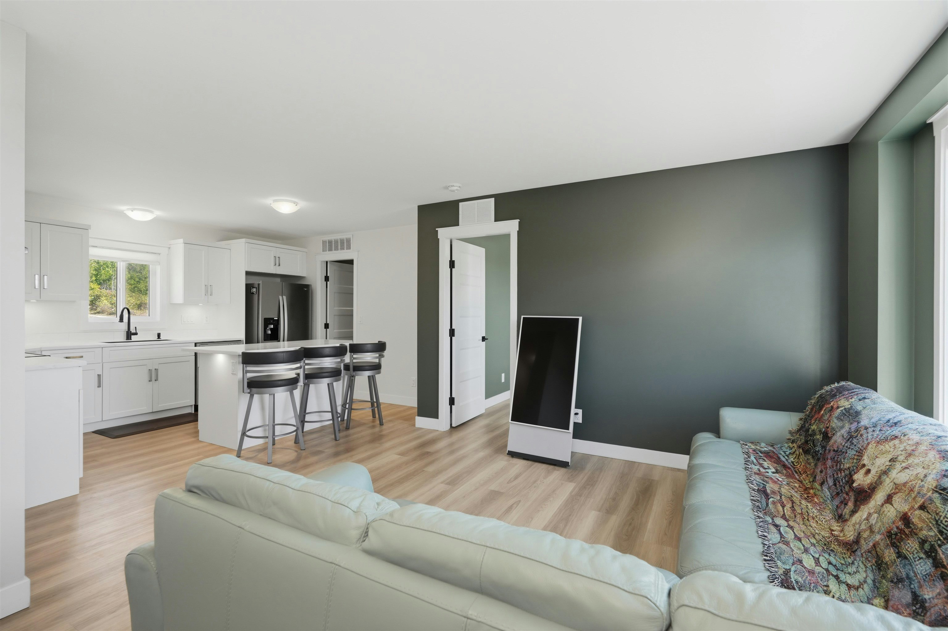 1846 Harman Road, Gibsons, BC, V0N 2W5 - 13