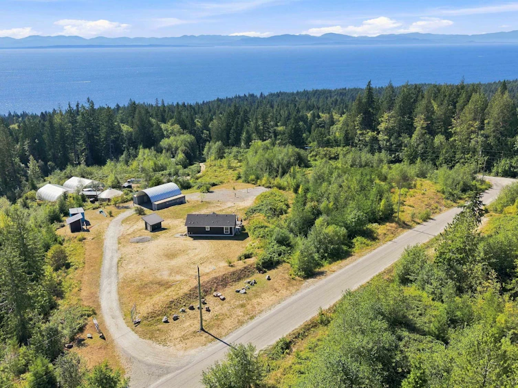 1846 Harman Road, Gibsons, BC, V0N 2W5 - 34