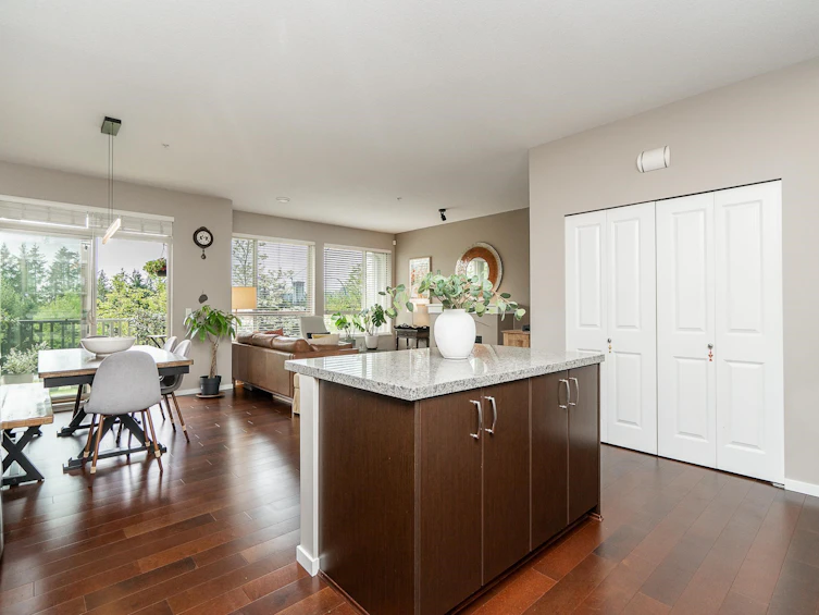 6-3138 Dayanee Springs Boulevard, Coquitlam, BC, V3E 0B6 - 2