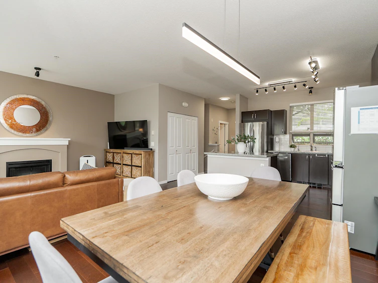 6-3138 Dayanee Springs Boulevard, Coquitlam, BC, V3E 0B6 - 11