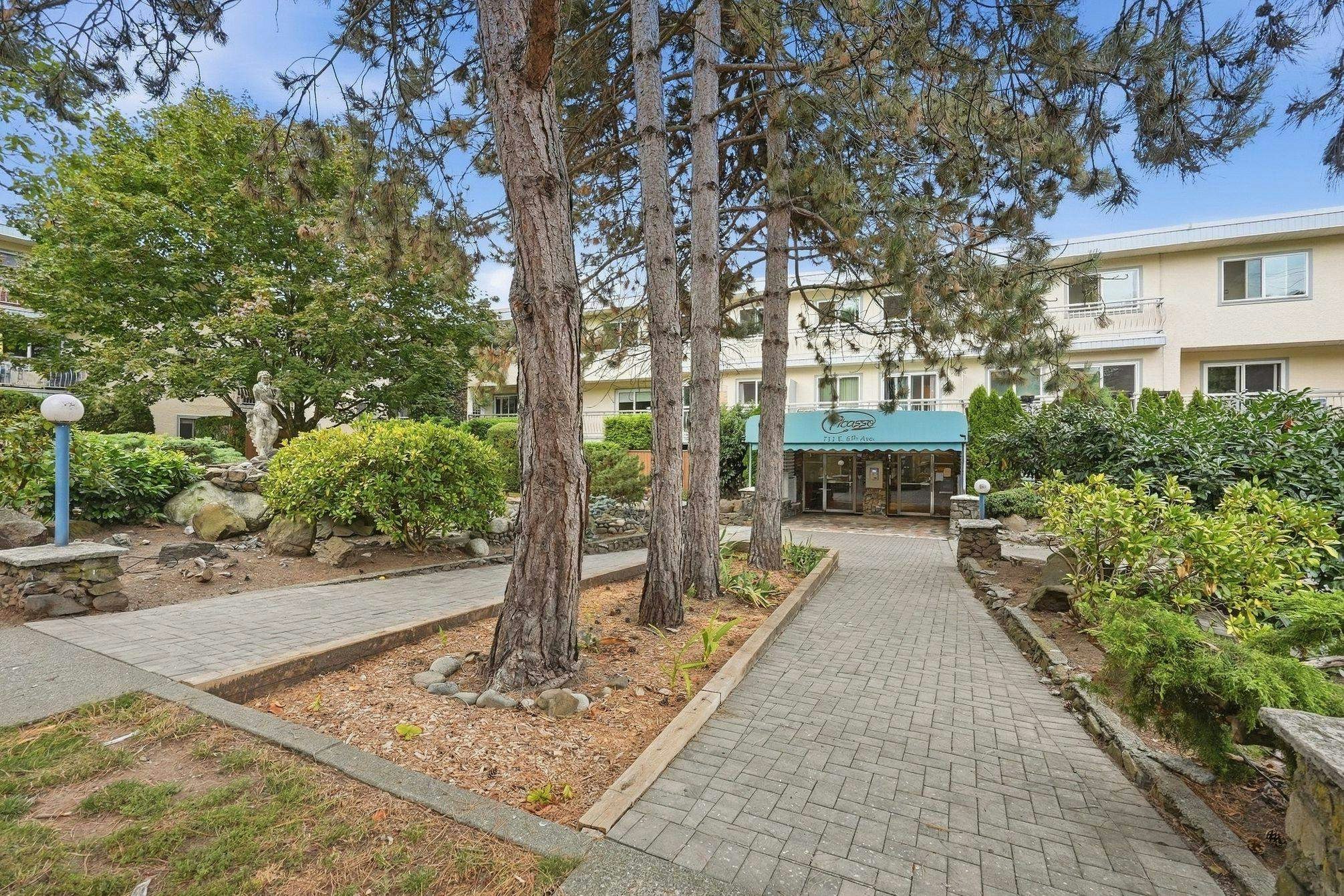229-711 E 6th Avenue, Vancouver, BC, V5T 1L7