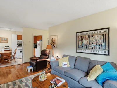 229-711 E 6th Avenue - 5