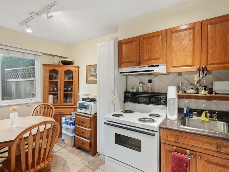 229-711 E 6th Avenue, Vancouver, BC, V5T 1L7 - 14