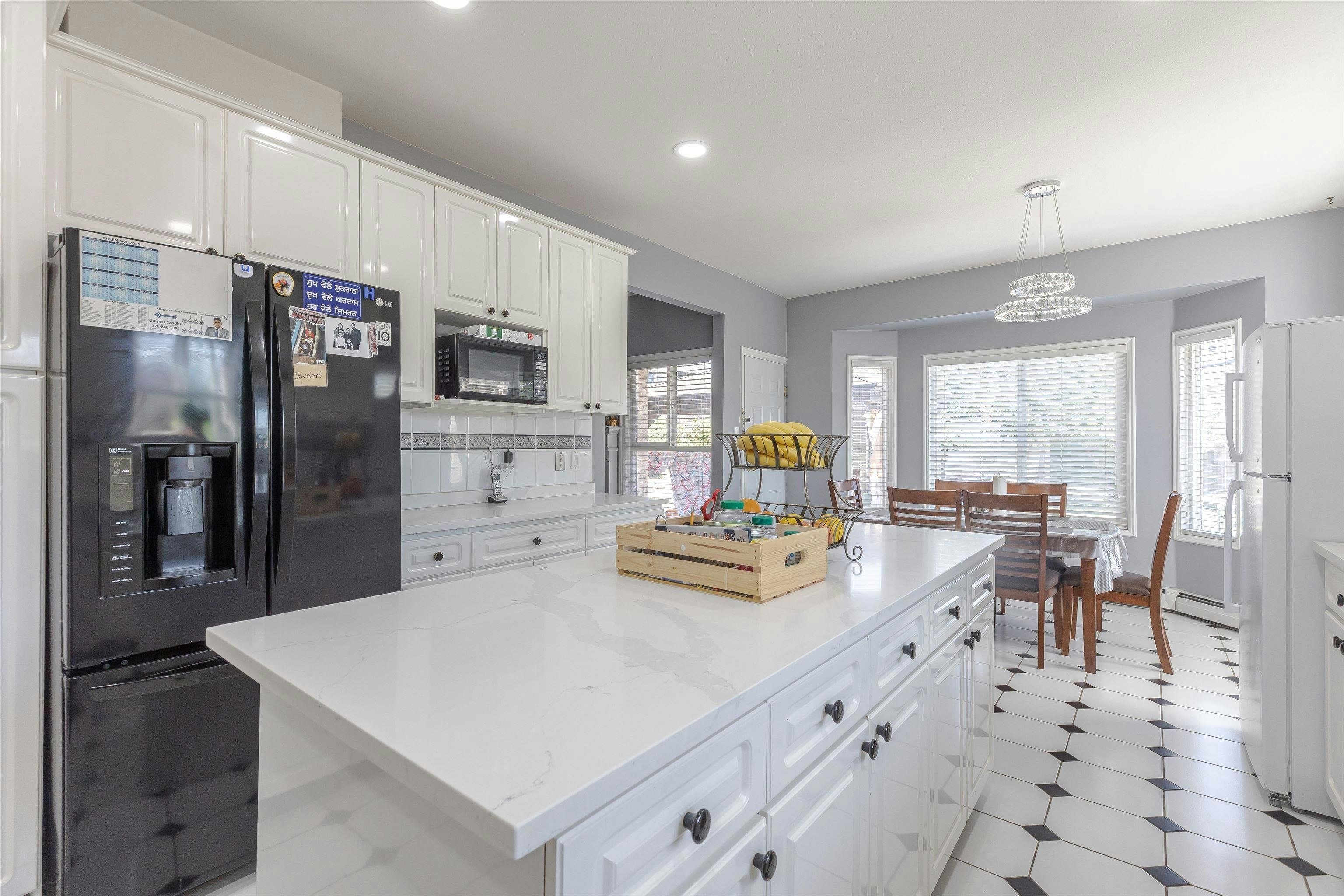 8298 151a Street, Surrey, BC, V3S 8R1 - 6