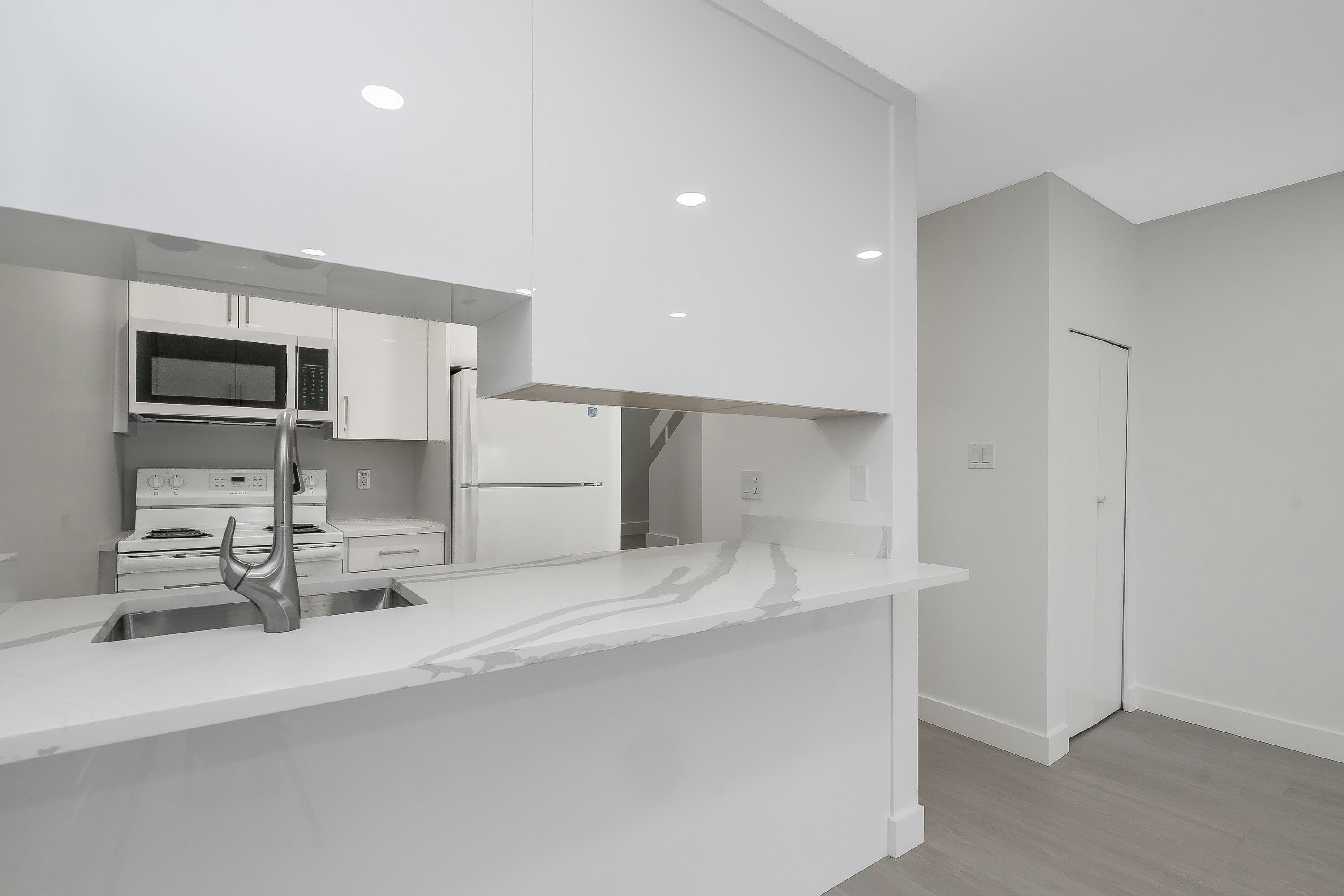 50-17708 60 Avenue, Surrey, BC, V3S 1V2 - 6