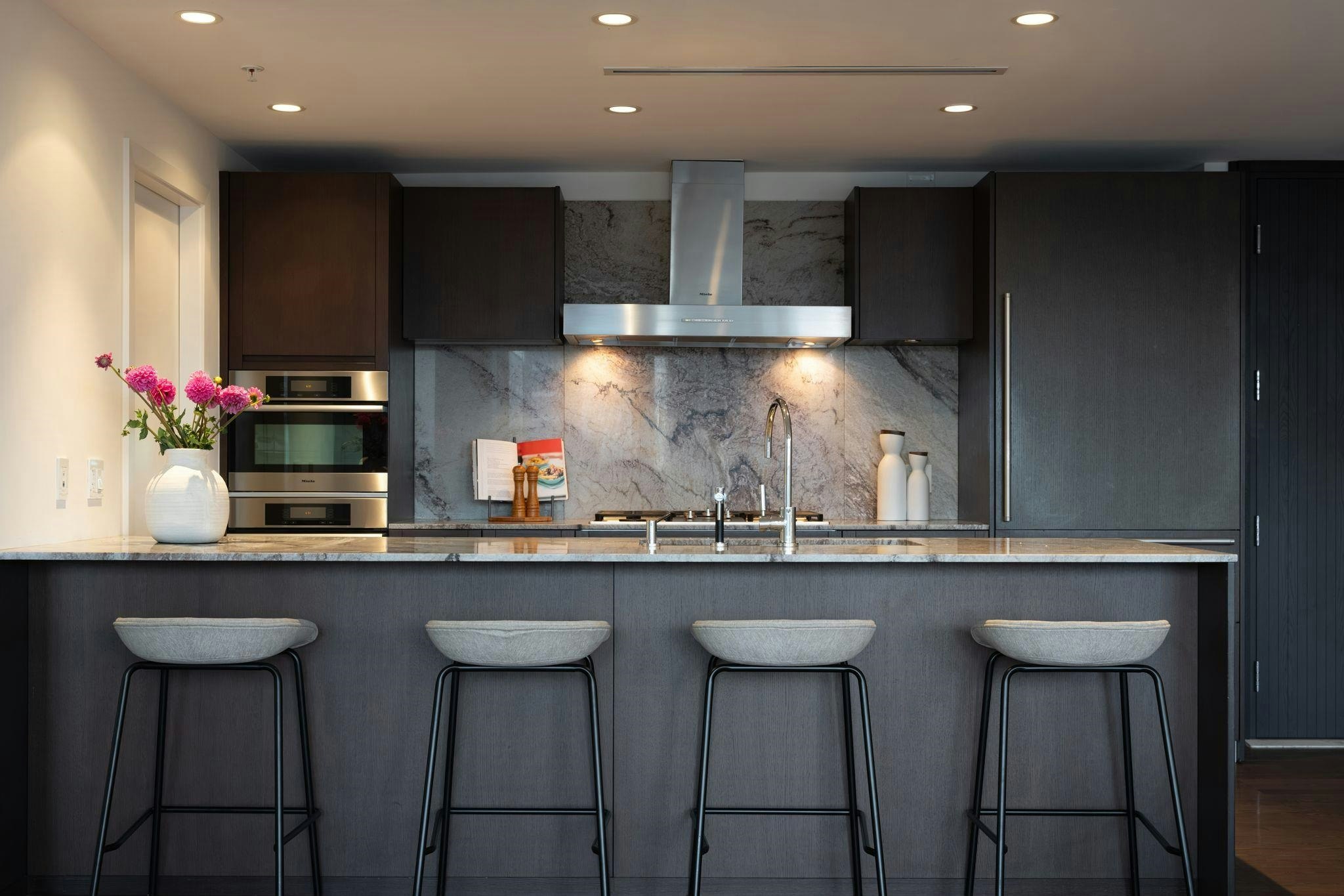 3804-1011 W Cordova Street, Vancouver, BC, V6C 0B2 - 3