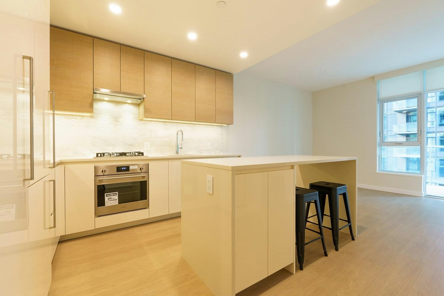 2207-2186 Gilmore Avenue, Burnaby, BC, V5C 0N7 - 5