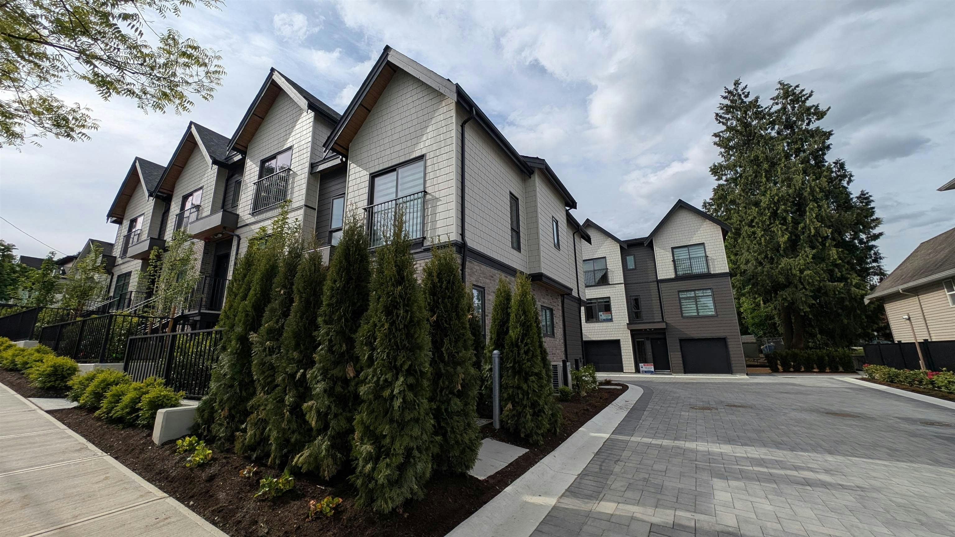 8-339 Keary Street, New Westminster, BC, V3L 3L2 - 33