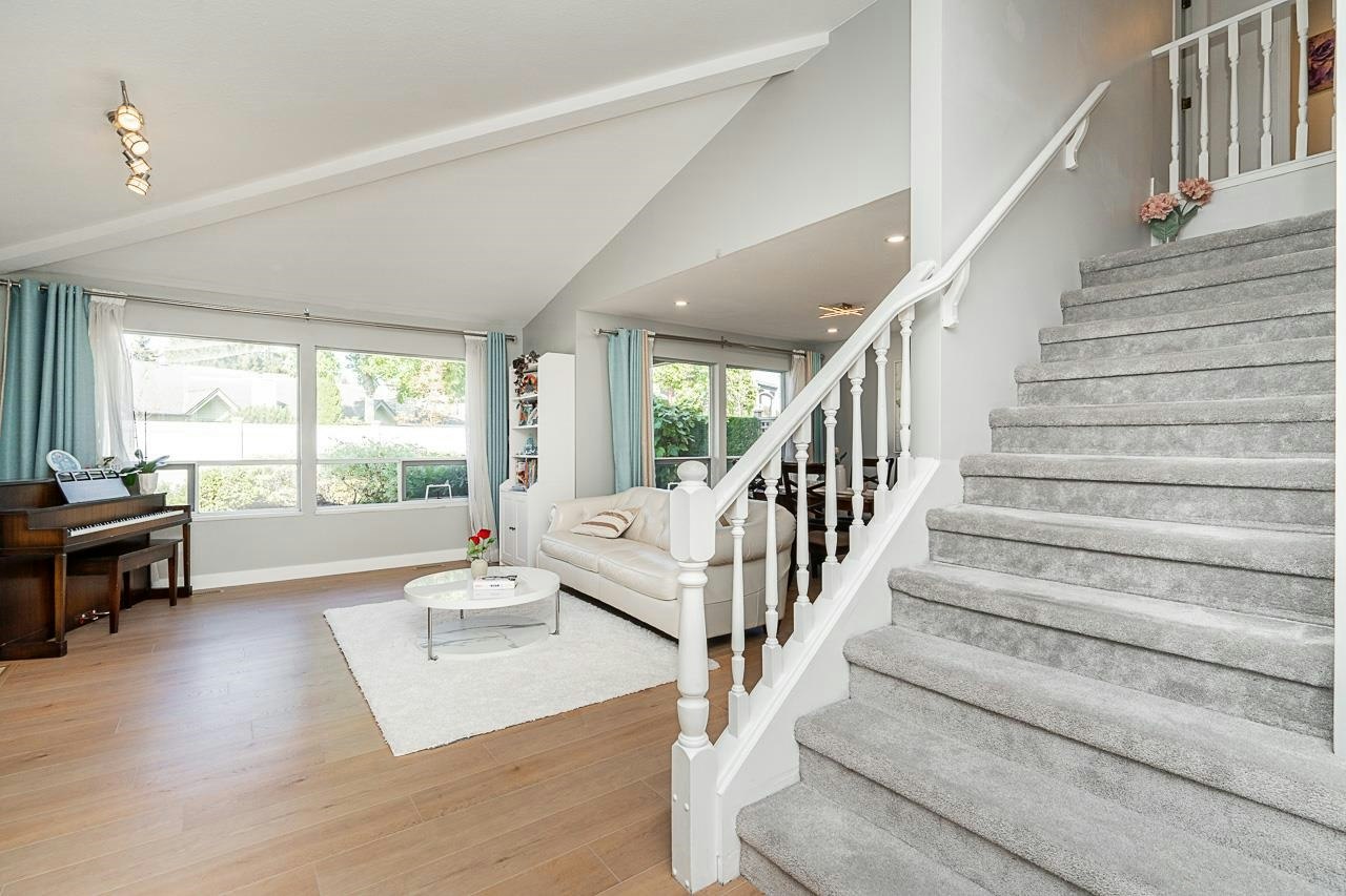 118-15121 19 Avenue - 4