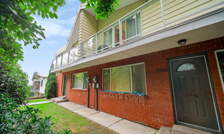 5966 Baffin Place