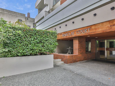 1102-1127 Barclay Street - 2