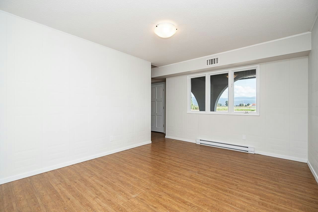 14017 Hale Road, Pitt Meadows, BC, V3Y 1Z1 - 6