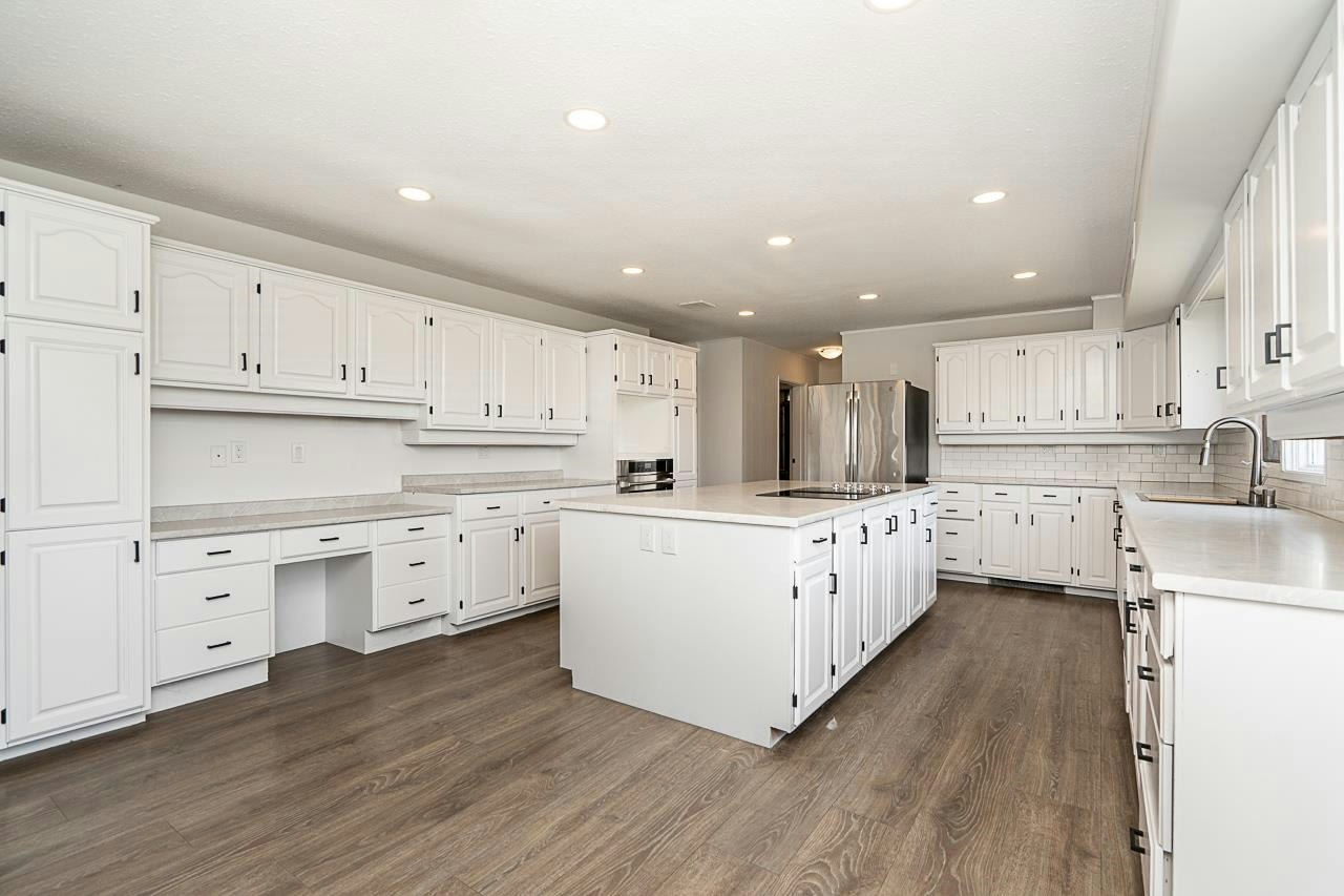 14017 Hale Road, Pitt Meadows, BC, V3Y 1Z1 - 10
