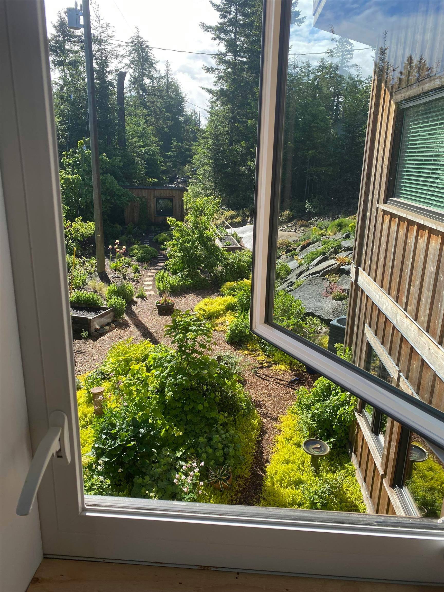 1275 Sunnyside Drive, Galiano Island, BC, V0N 1P0 - 24