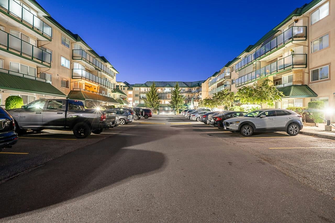 315-2962 Trethewey Street, Abbotsford, BC, V2T 4M3 - 28