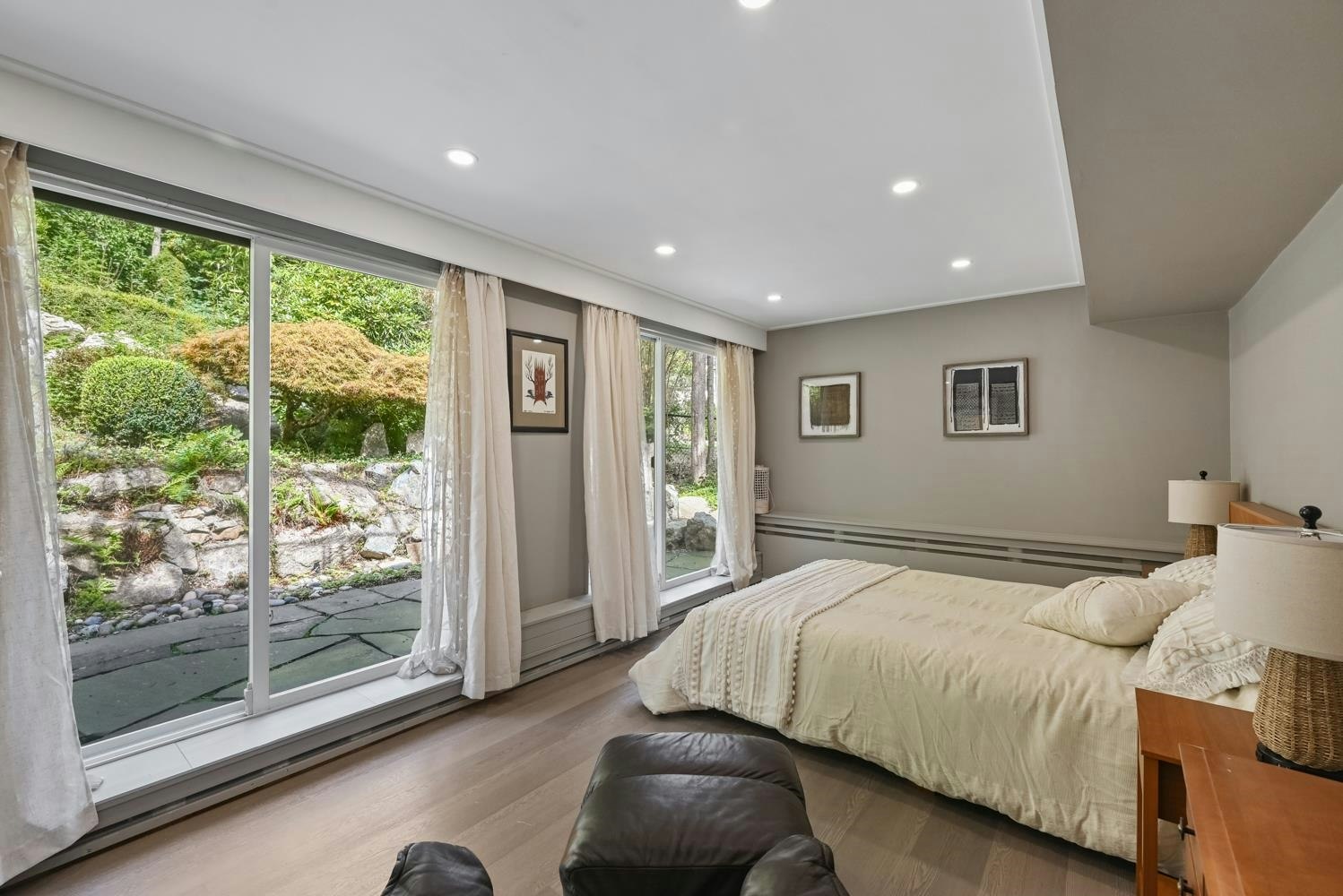Main Floor-1053 Millstream Road, West Vancouver, BC, V7S 2C8 - 24