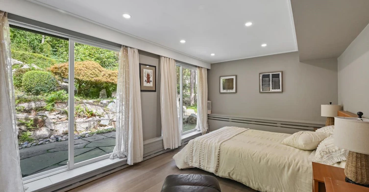 Main Floor-1053 Millstream Road, West Vancouver, BC, V7S 2C8 - 24
