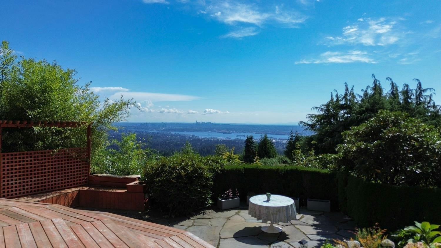 Main Floor-1053 Millstream Road, West Vancouver, BC, V7S 2C8 - 35